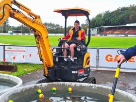 Women in trades digger HERO